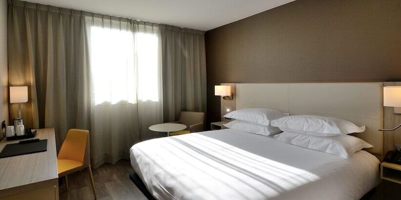 클래식 룸 더블 침대, Ac Hotel By Marriott Marseille Prado Vélodrome