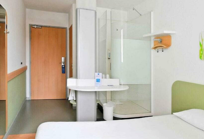 Номер Стандарт, Ibis Budget Saintquentin Centre Gare