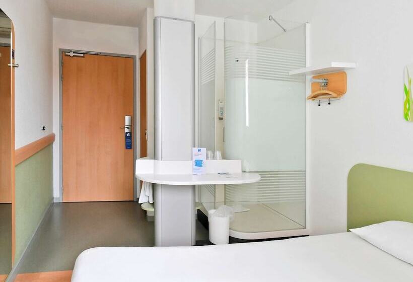 Номер Стандарт, Ibis Budget Saintquentin Centre Gare