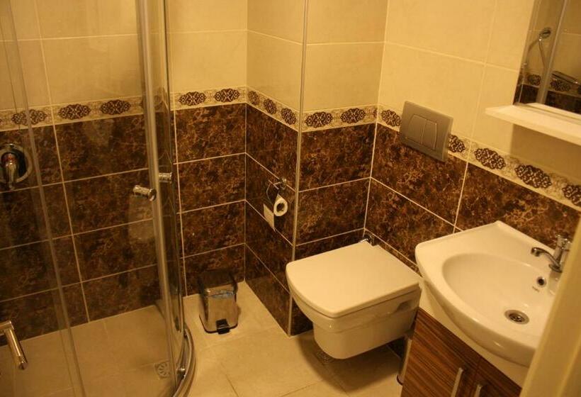 Quarto Triplo Standart, Sağıroğlu Otel