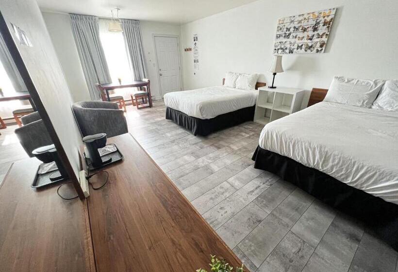 Четырехместный Номер Стандарт, Auberge De Nos Aieux
