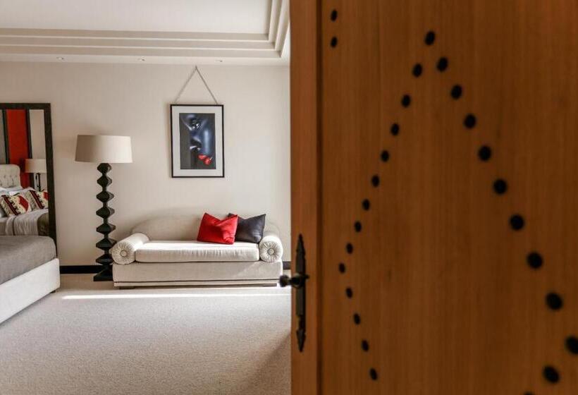 اتاق لوکس با بالکن و چشم‌انداز دریا, Boutique Hotel Casa Del Mare Pietra
