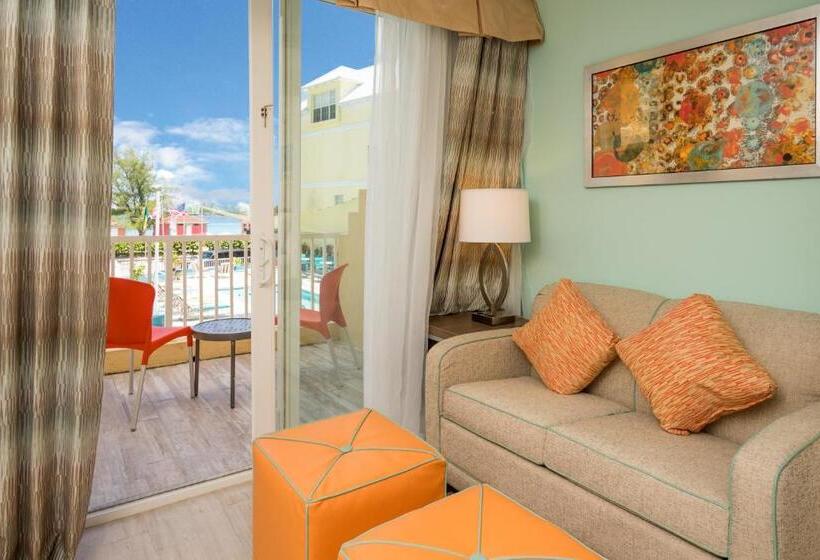 سوئیت با بالکن, Holiday Inn Express & Suites Nassau, An Ihg