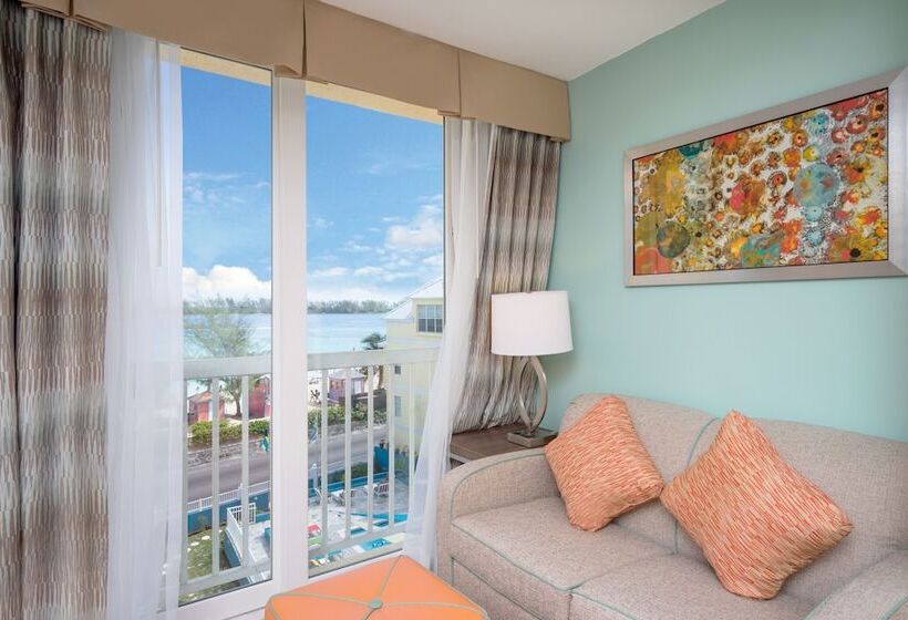 سوییت, Holiday Inn Express & Suites Nassau, An Ihg
