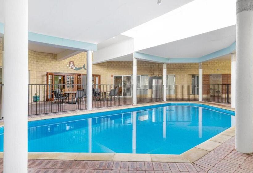 Номер Deluxe Вид на Сад, Inn The Tuarts Guest Lodge