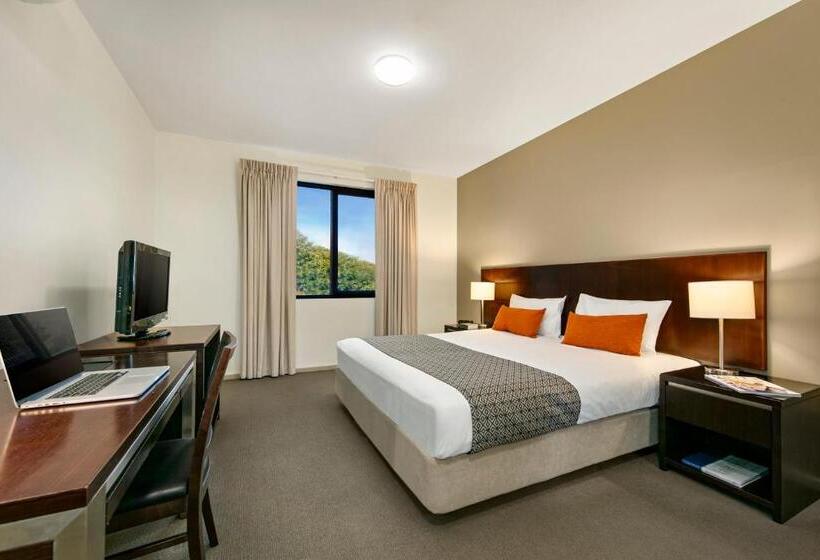 Апартаменты 3 Спальни, Quest Moorabbin