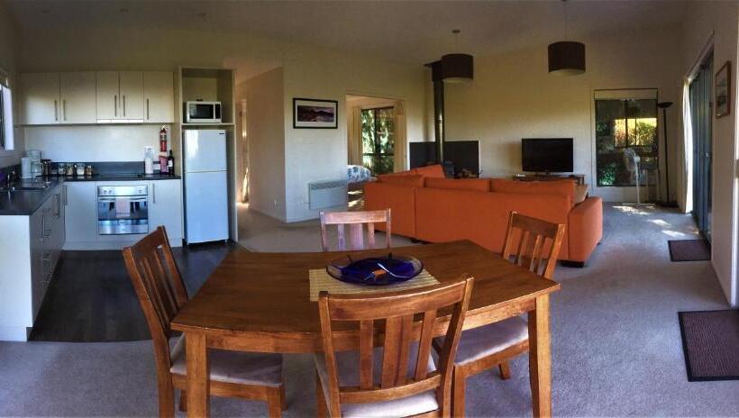 בית, חדר שינה 1, Sandpiper Ocean Cottages