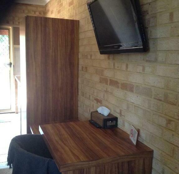 Люкс Повышенной Комфортности, York S Boutique Motel