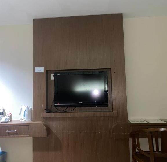 Номер Superior, Darul Makmur