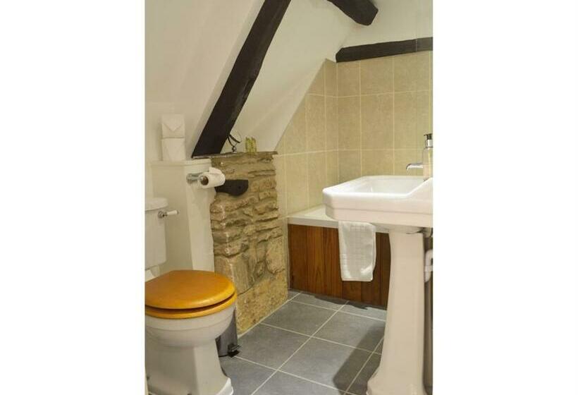 اتاق استاندارد, The Plough B&b