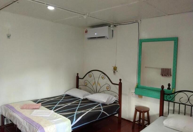 Номер Стандарт Трехместный, Nazri Nipah Camp