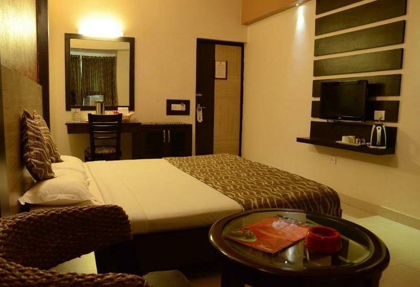 Quarto Executivo, Pushpak