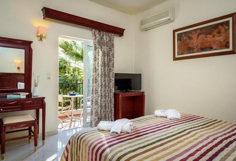 Апартаменты 2 Спальни, Lito Beach