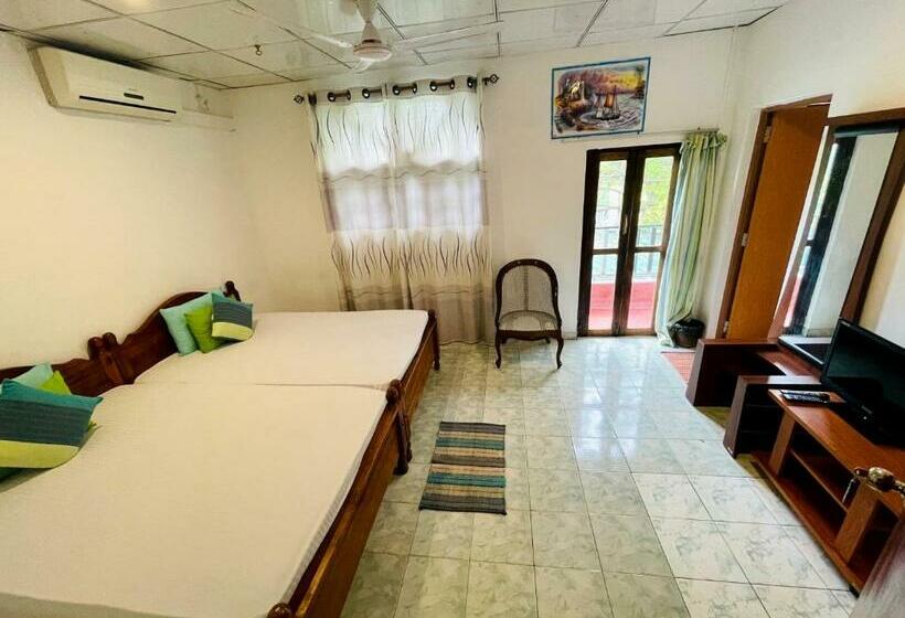 Номер Стандарт, Tishan Holiday Resort