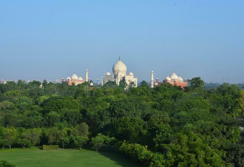 프리미엄 룸, Grand Mercure Agra