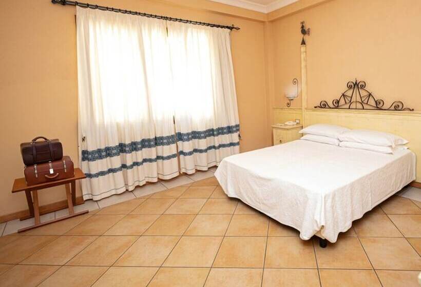 اتاق کلاسیک سه تخته, La Rosa Dei Venti By Lvg Hotel Collection
