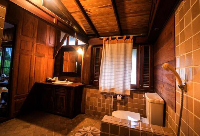 اتاق لوکس, Sasidara Resort Nan