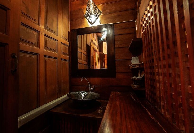 اتاق لوکس, Sasidara Resort Nan