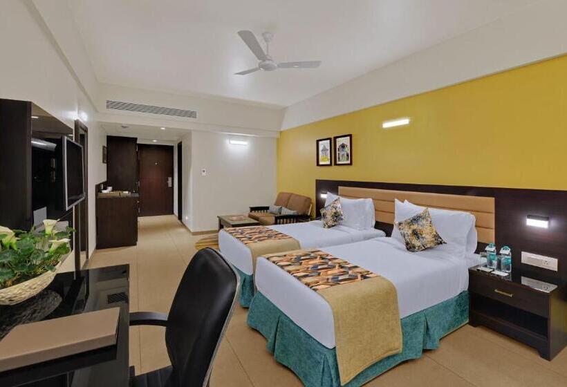 Номер Superior Кровать Кинг, The Fern Kesarval Hotel & Spa, Verna Plateau   Goa