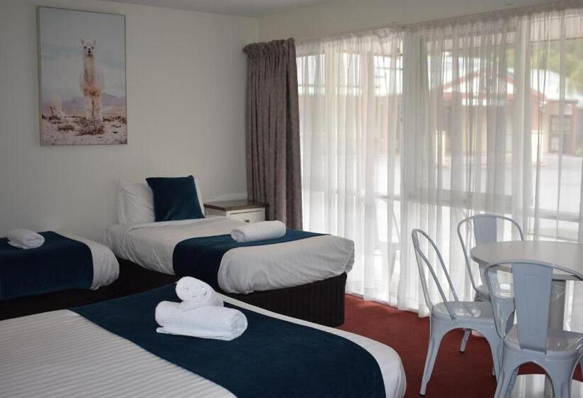 패밀리 룸, Sanctuary House Resort Motel