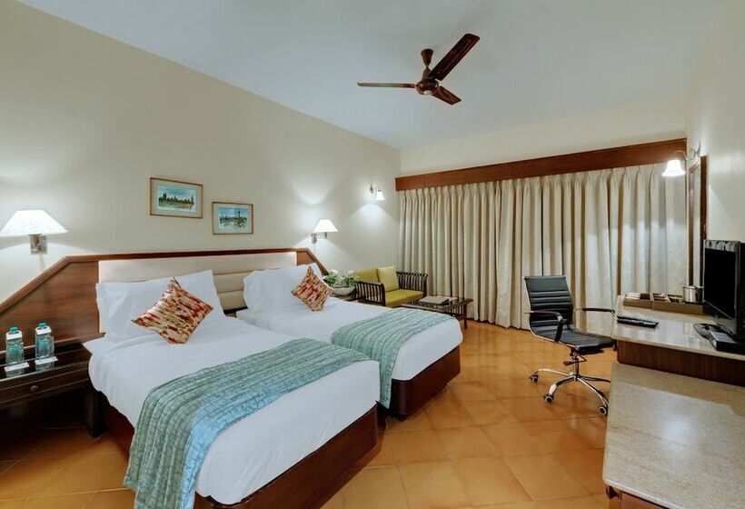 Номер Стандарт, The Fern Kesarval Hotel & Spa, Verna Plateau   Goa