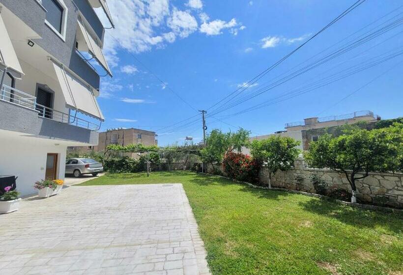 带1个卧室的豪华公寓, Villa Jiota