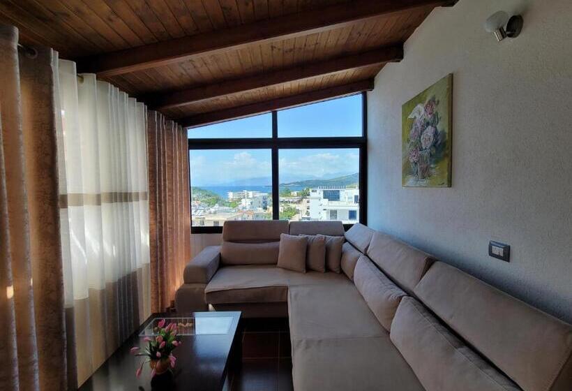 带海景的复工套房, Villa Jiota