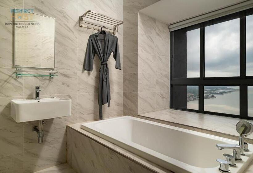 标准工作室带泳池景, Imperio Residence By Perfect Host