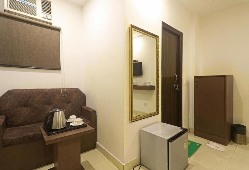 اتاق استاندارد, Kelvish Hotel Delhi Igi Airport