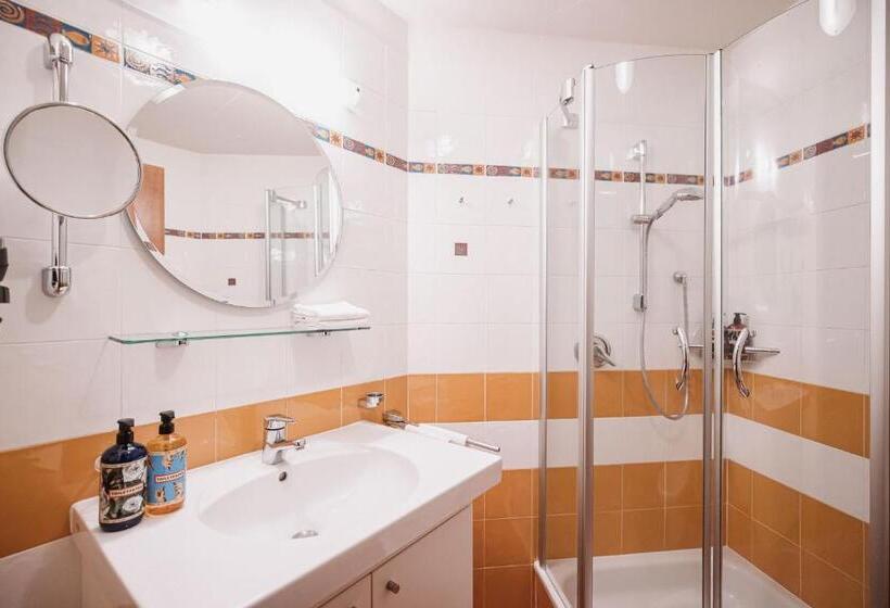 Студия Стандарт, Nancy S Holiday Homes Dolomites