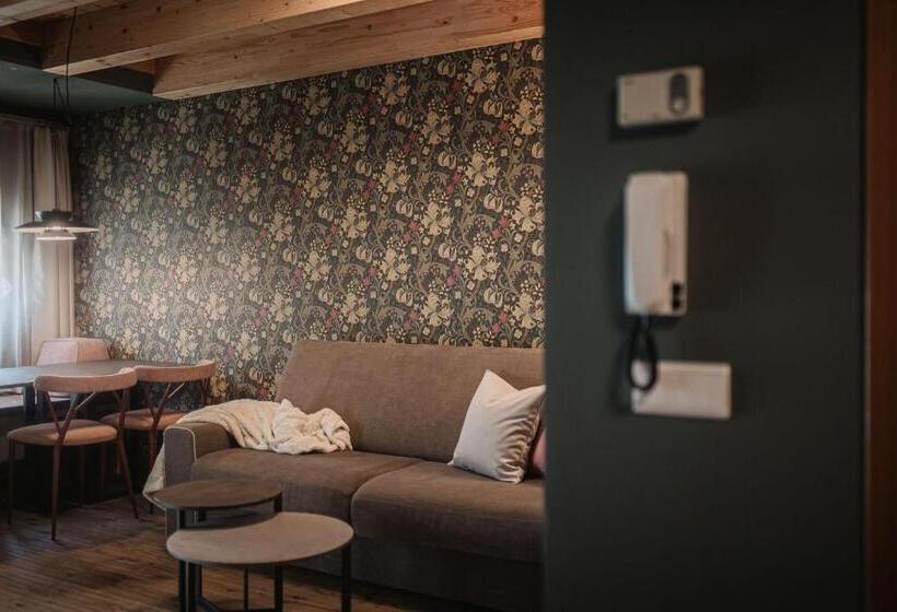 Апартаменты 1 Спальня, Nancy S Holiday Homes Dolomites