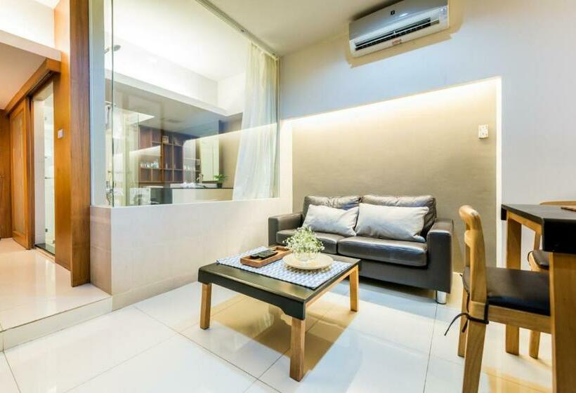 سوییت, Laemtong Serviced Apartment