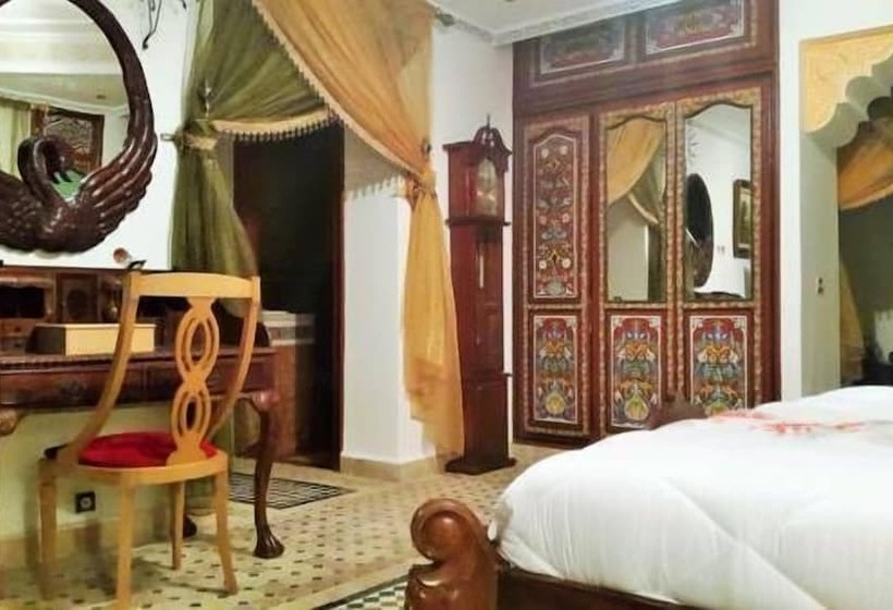 プレジデントスイートルーム, Malabata Guest House