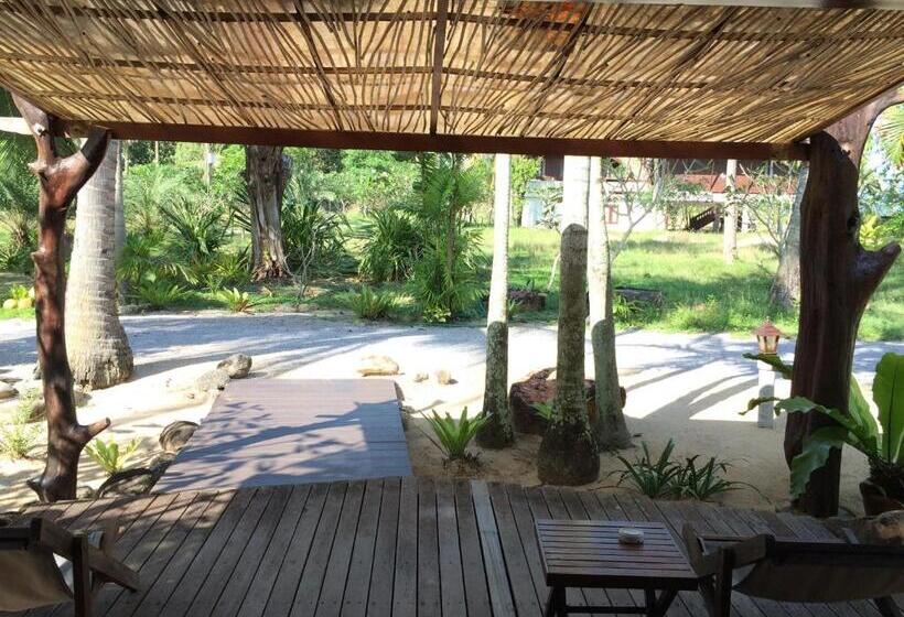 Апартаменты 1 Спальня с Видом, Rachavadee Bankrut Resort