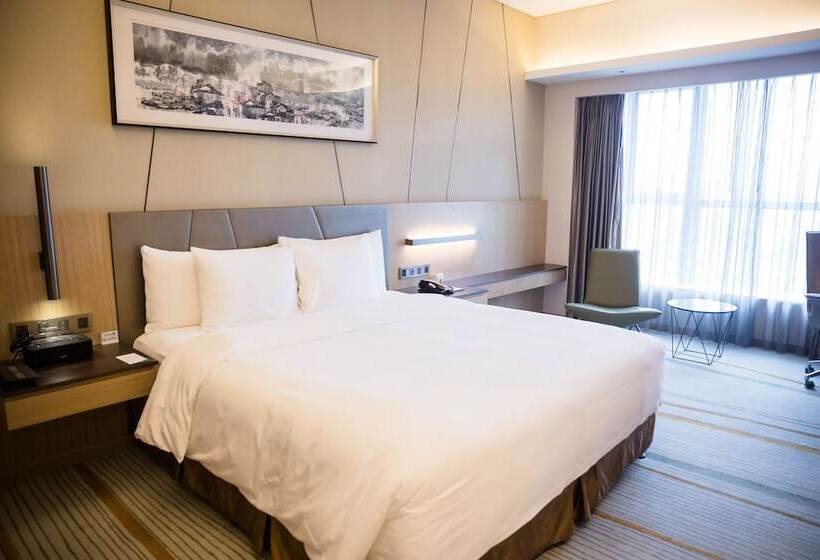 سوییت اجرایی, Radisson Blu Shanghai Pudong Jinqiao