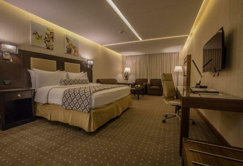 اتاق لوکس با تخت بزرگ, Olive Tree Amman