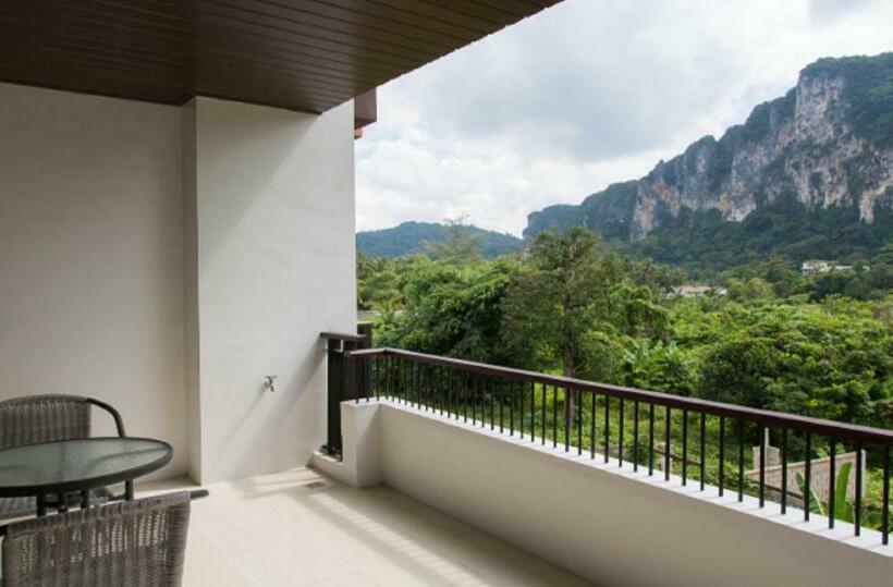 غرفة ديلوكس, The Lai Thai Luxury Condominiums