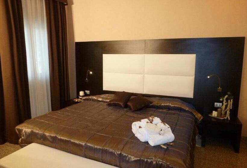 Четырехместный Номер Стандарт, Eh Suites Rome Airport Euro House Hotels