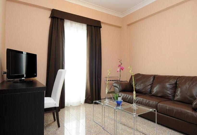 Четырехместный Номер Стандарт, Eh Suites Rome Airport Euro House Hotels