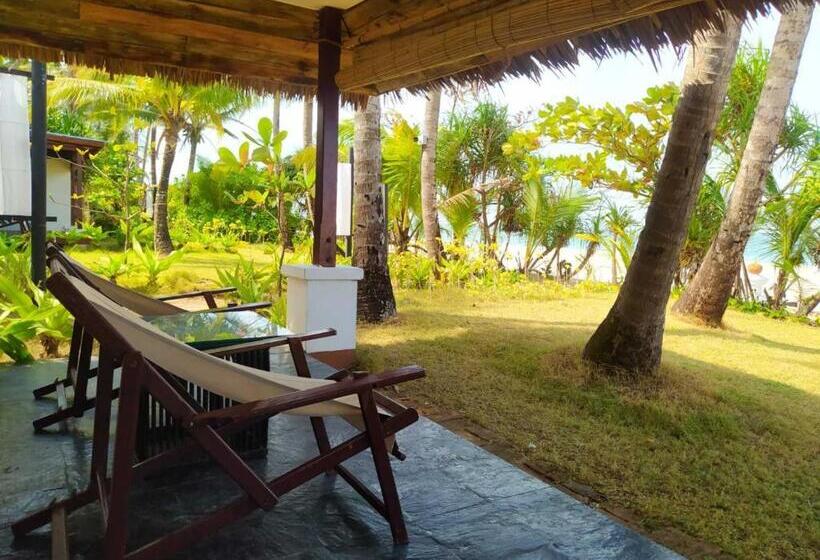 اتاق استاندارد با تخت بزرگ, Emerald Sea Resort