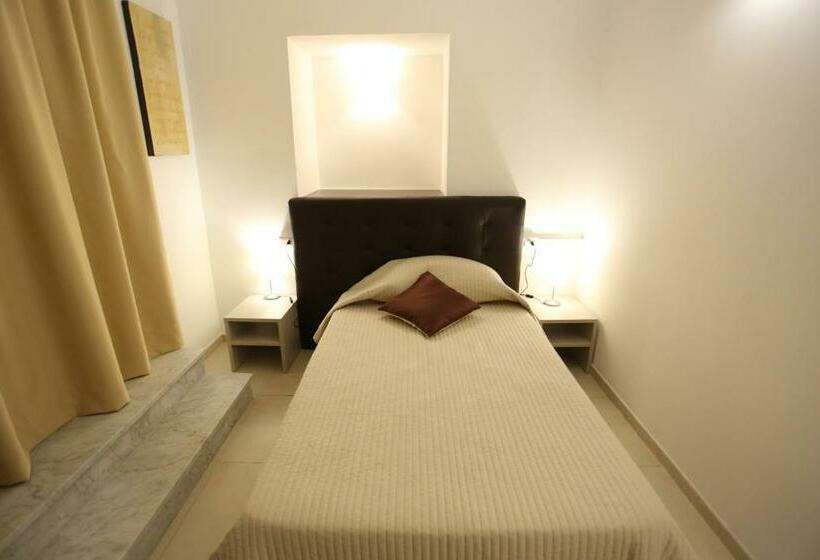 Quarto Deluxe Individual, Eubea