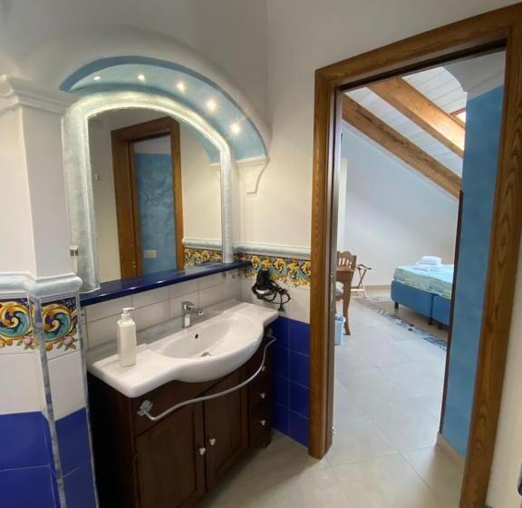 اتاق استاندارد با چشم‌انداز باغ, Bed&breakfast Miramare