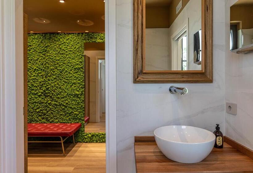 Полулюкс Вид на Сад, Tenuta Fogliani Resort & Natural Spa