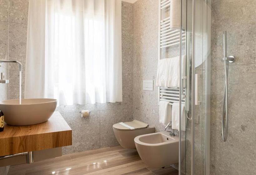 Люкс с Бассейном, Tenuta Fogliani Resort & Natural Spa