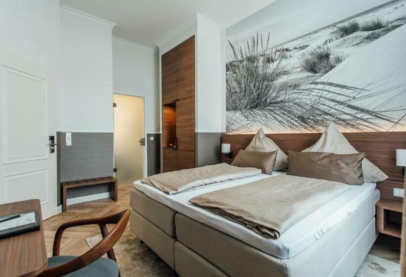 Номер Стандарт Боковой Вид на Море, Strandhotel Hohenzollern