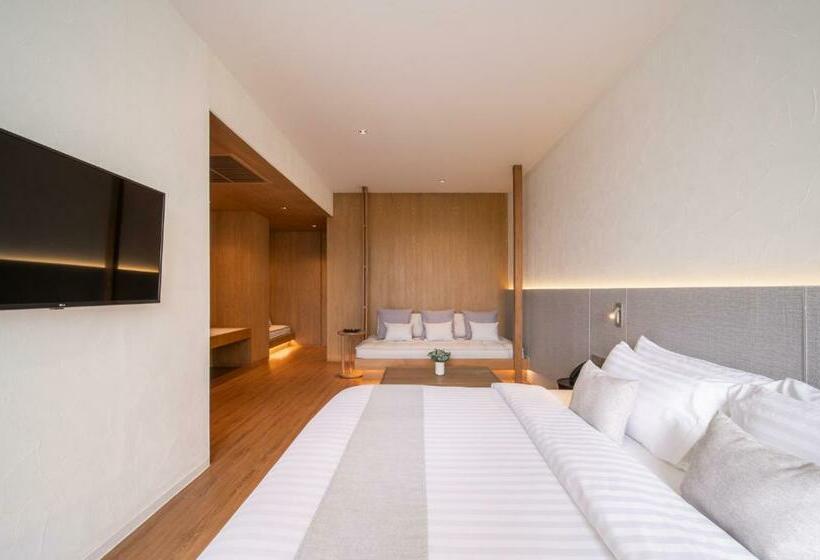 Cameră Deluxe cu Priveliște către Piscină, Riva Vista Riverfront Resort Chiangrai