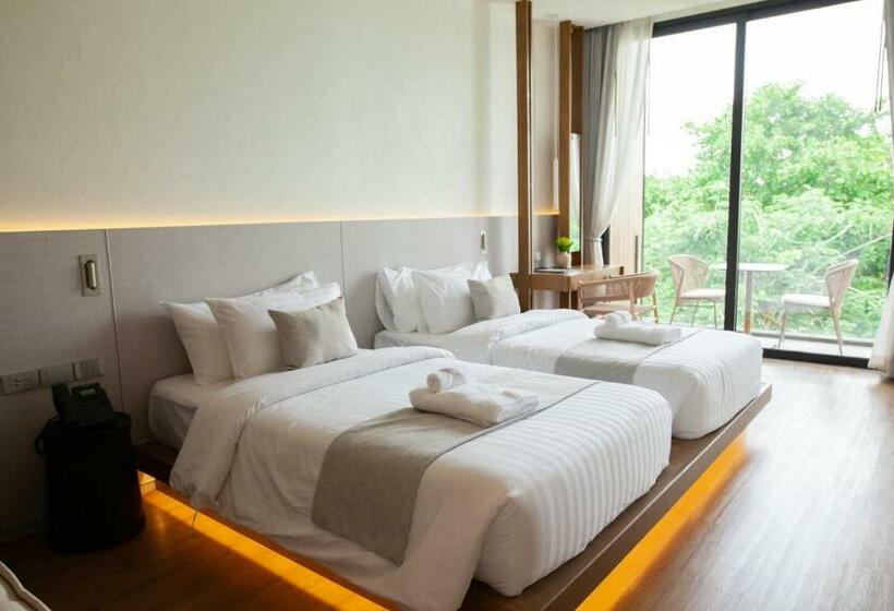 Deluxe room with river view, Riva Vista Riverfront Resort Chiangrai