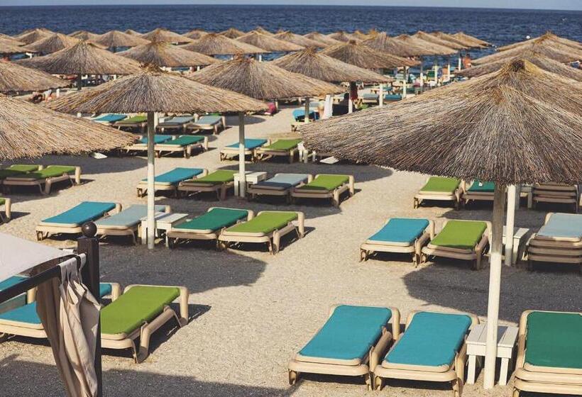 آپارتمان 1 خوابه با تراس, Casa Del Mar 2