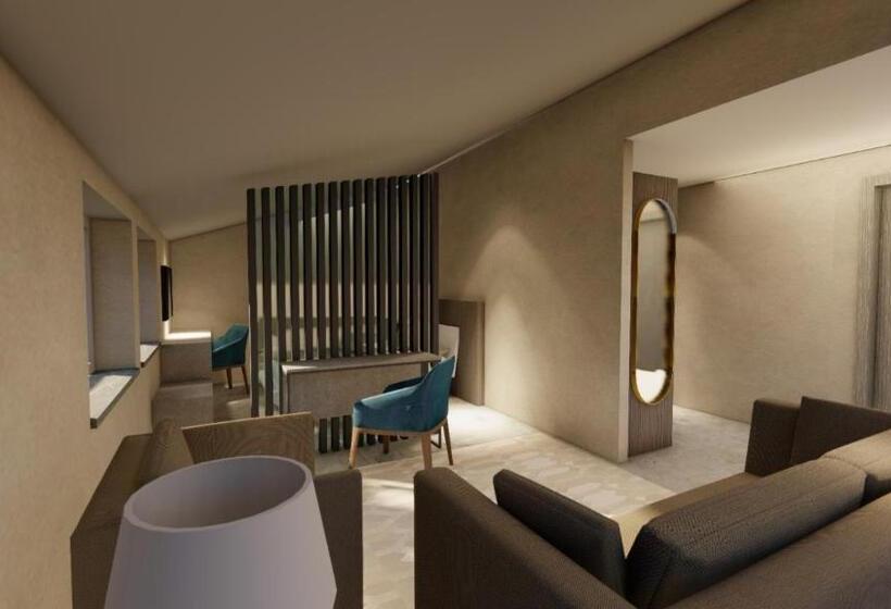 Family Suite, Paradiso