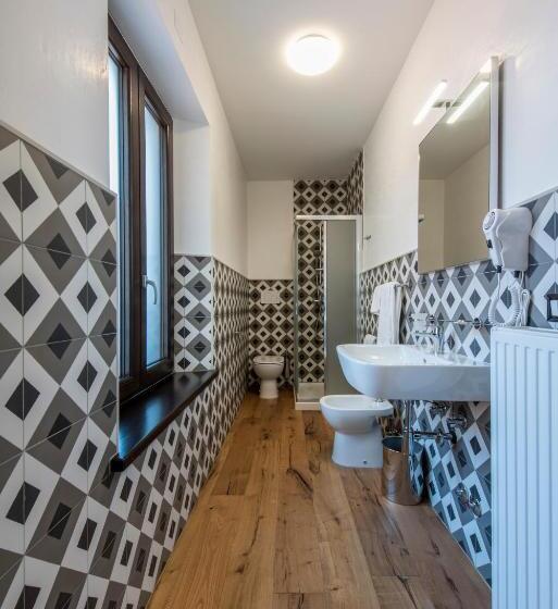 Номер Стандарт Трехместный, La Blave Rooms